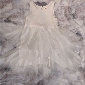 Girls dress